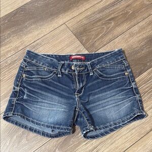 UNIONBAY Blue Jean Shorts Vintage Distressed Style